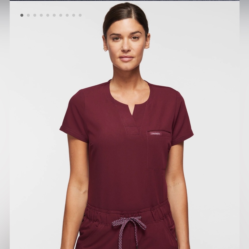JAANUU Scrub Top